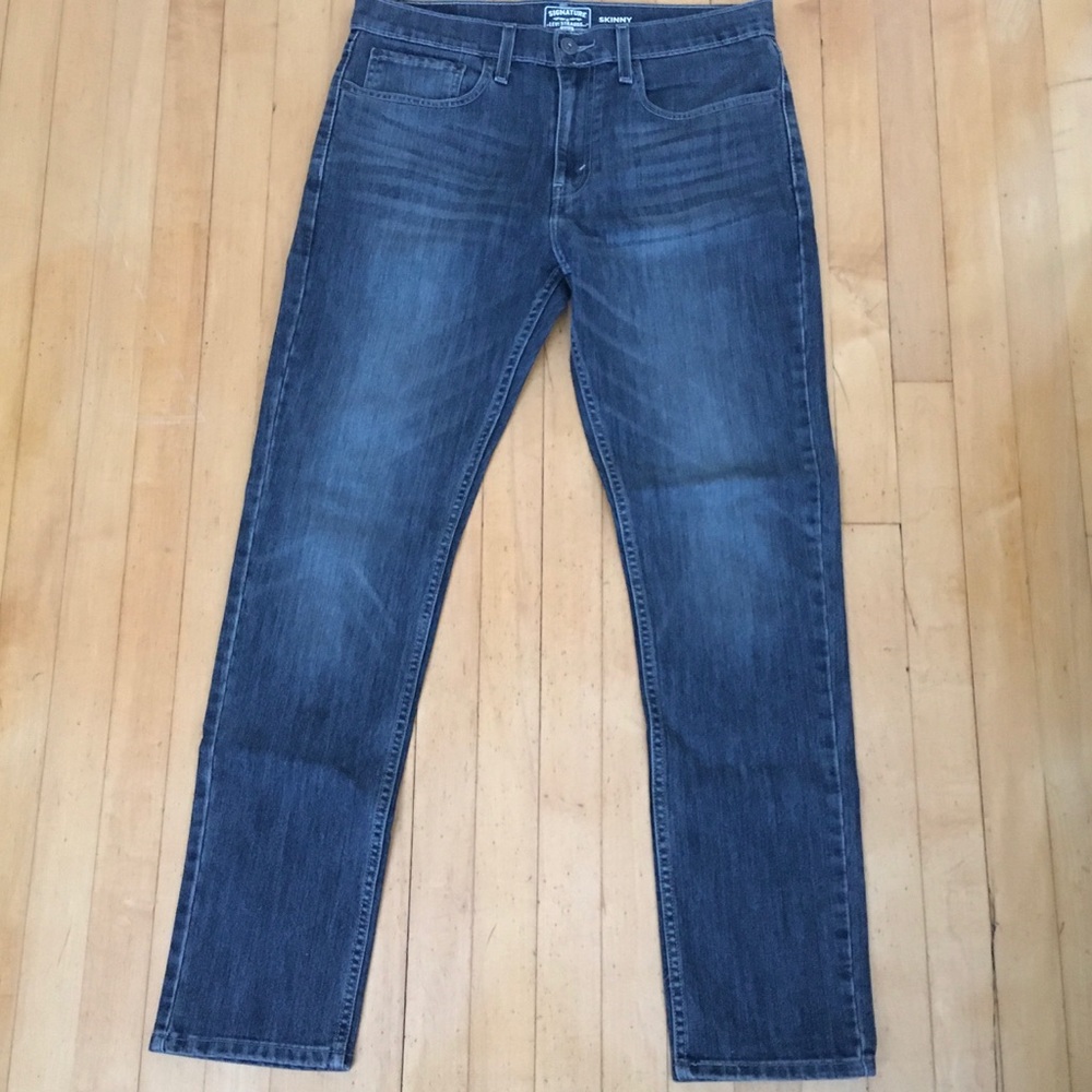 Levi’s signature skinny jeans like new